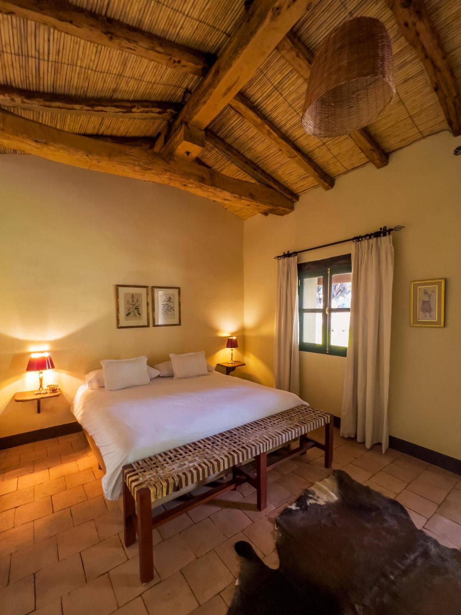 Estancia Banda Grande - Horse & Hiking Safaris Молинос Екстериор снимка